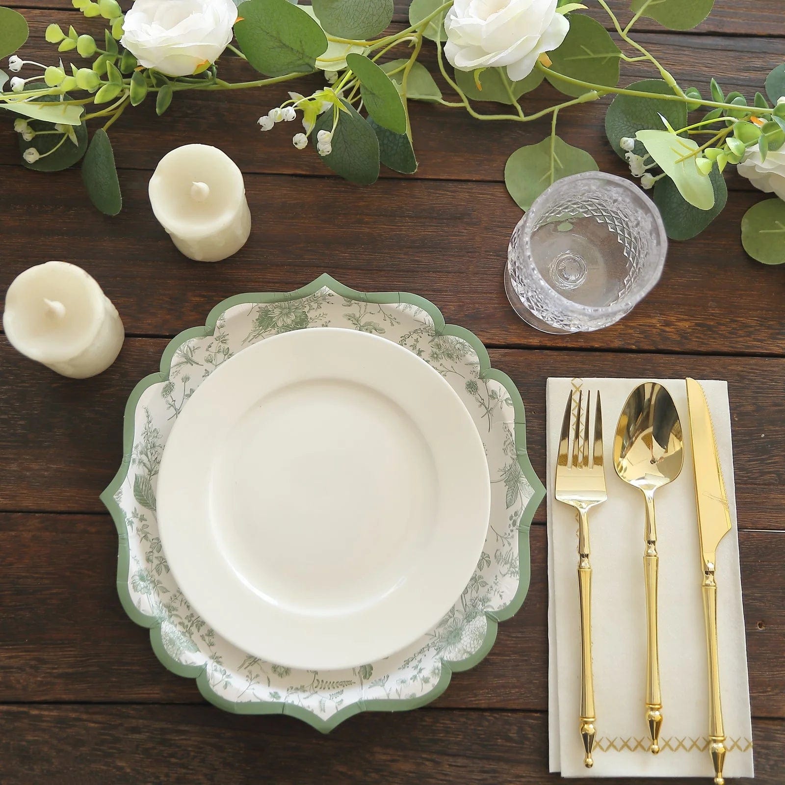 25 Floral Leaf Print Paper Plates with Scalloped Rims - White Sage Green DSP_PPR0022_10_SAGE