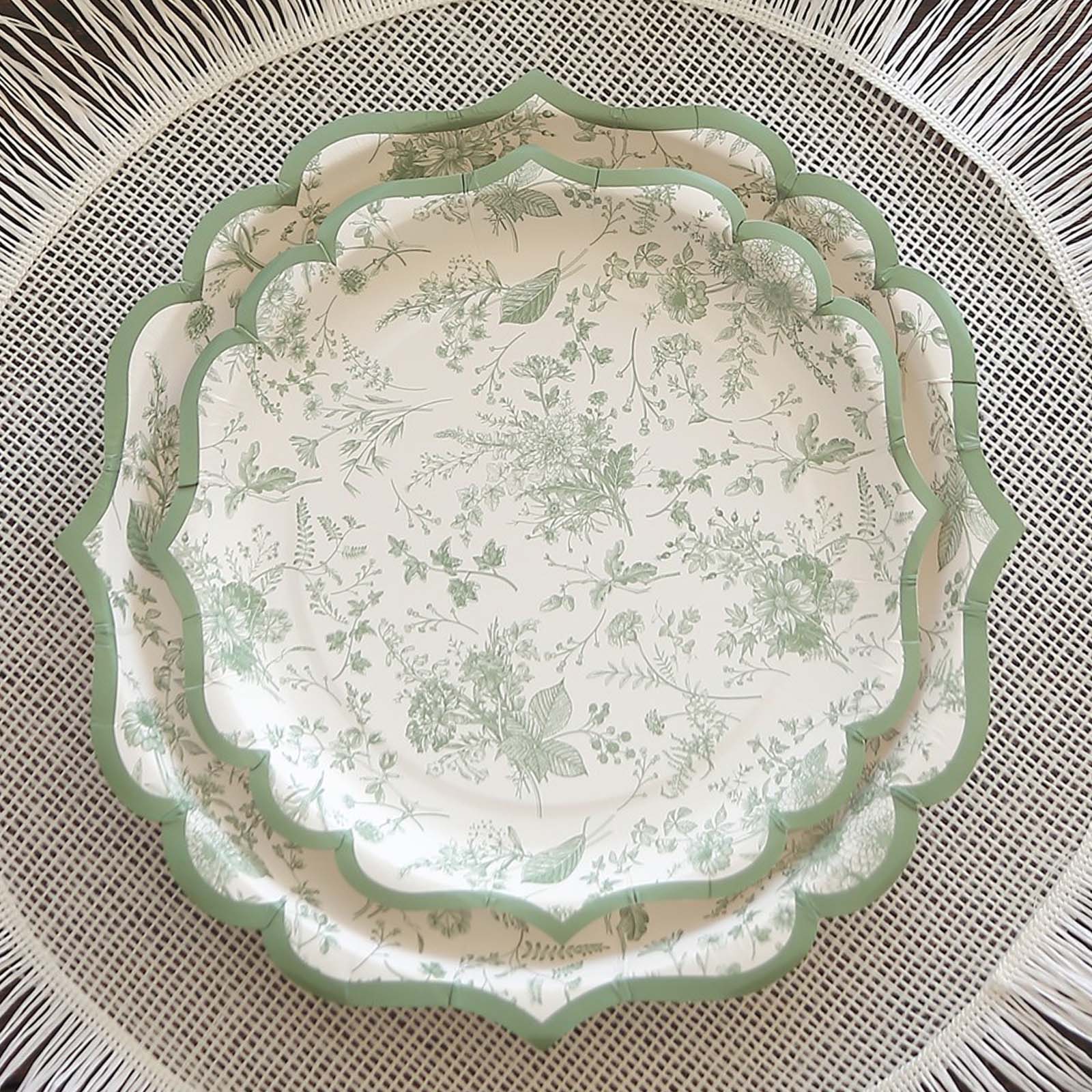 25 Floral Leaf Print Paper Plates with Scalloped Rims - White Sage Green DSP_PPR0022_10_SAGE