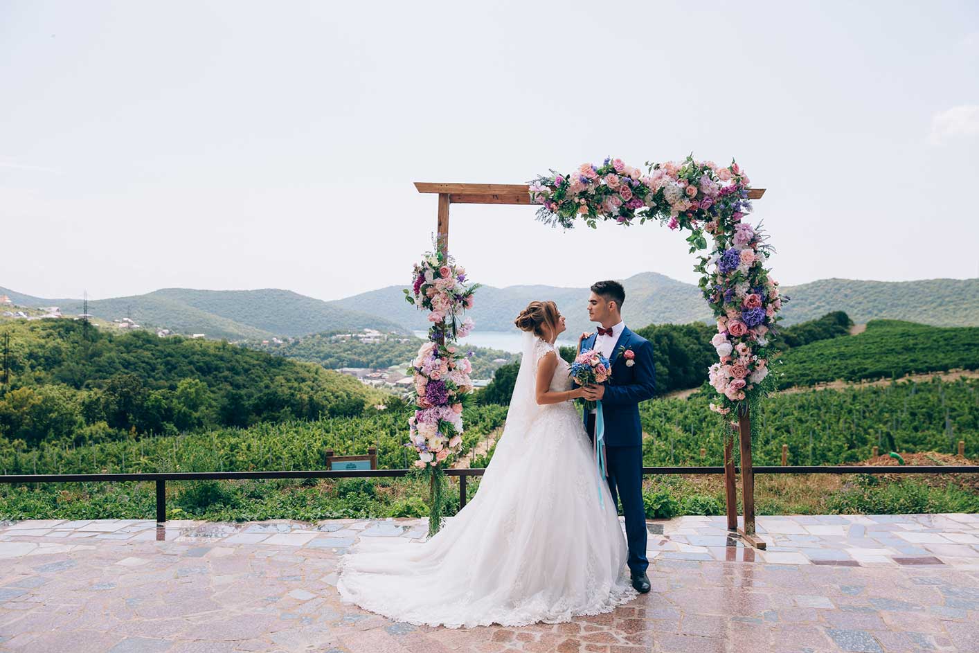 Gorgeous Wedding Backdrops That Aren't Fabric