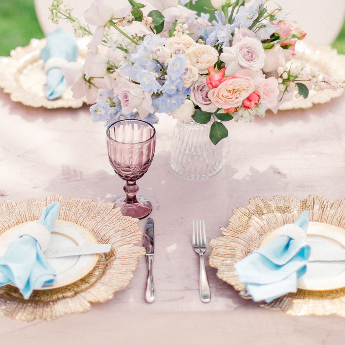 Wedding Planning 101: Why Your Tables Need Charger Plates