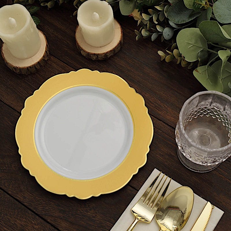 10 Round Plastic Dessert Plates With Blossom Design - Disposable Tableware