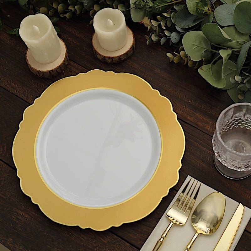 10 Round Plastic Dessert Plates With Blossom Design - Disposable Tableware