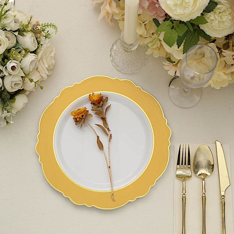 10 Round Plastic Dessert Plates With Blossom Design - Disposable Tableware