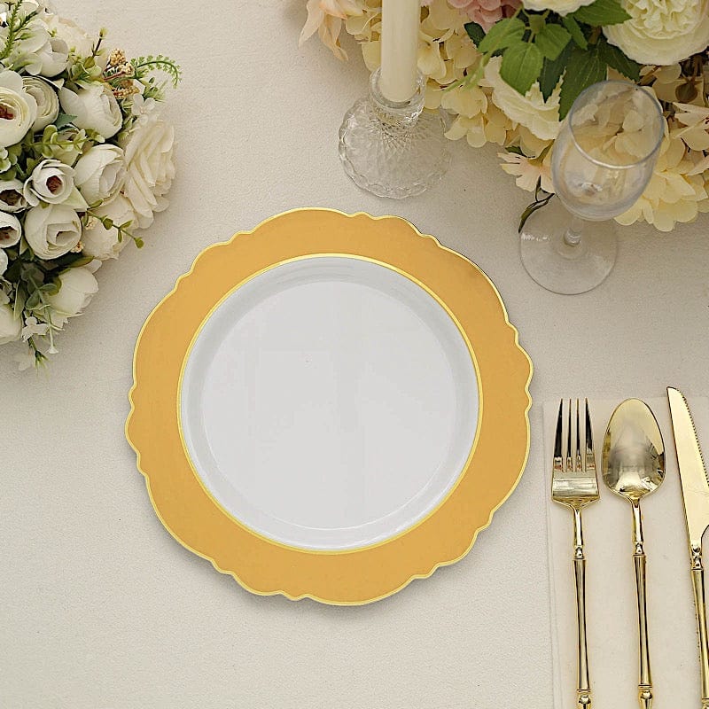 10 Round Plastic Dessert Plates With Blossom Design - Disposable Tableware