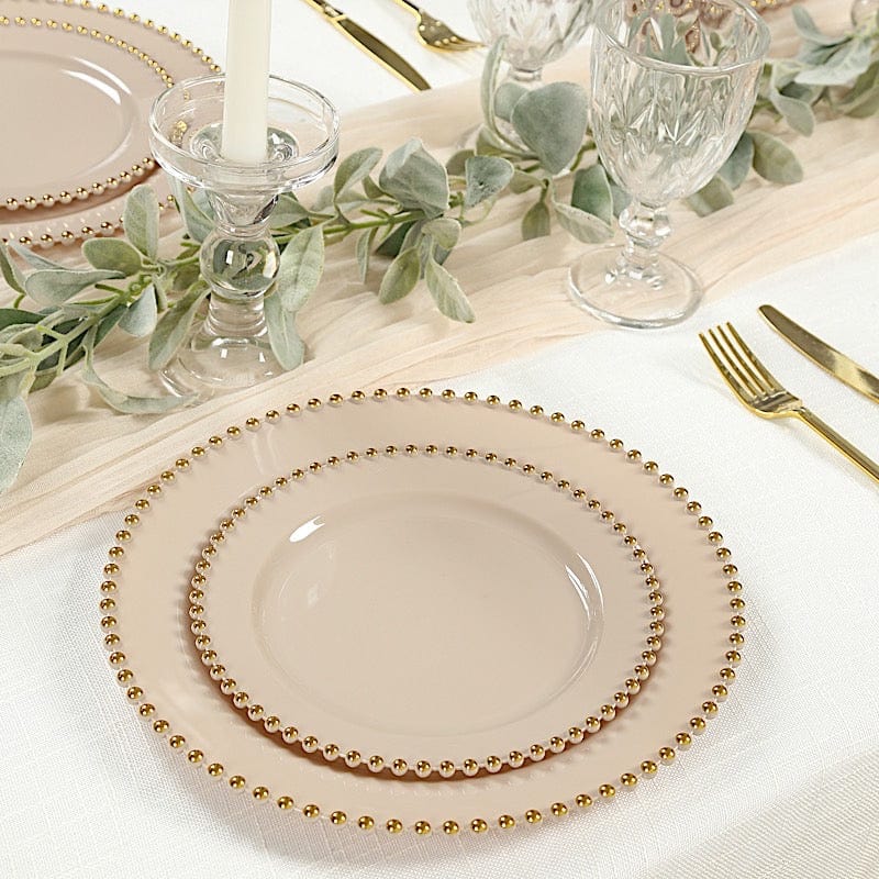 10 Round Plastic Salad Dinner Plates with Beaded Rim - Disposable Tableware