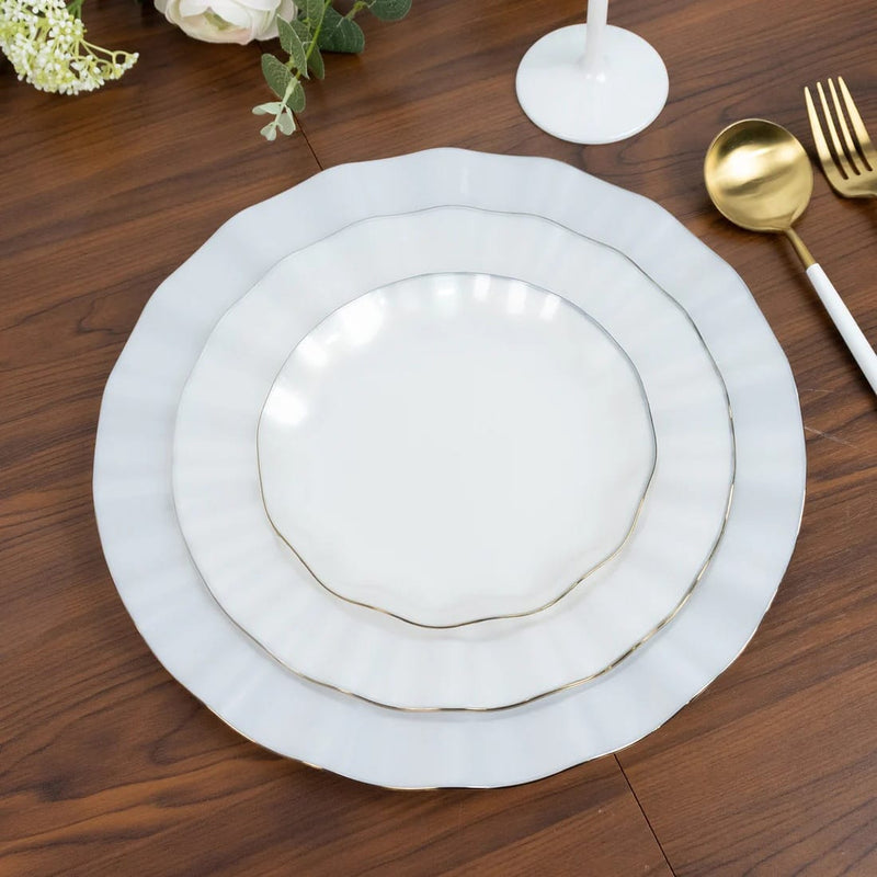 10 Round Plastic Salad Dinner Plates with Gold Wavy Rim - Disposable Tableware
