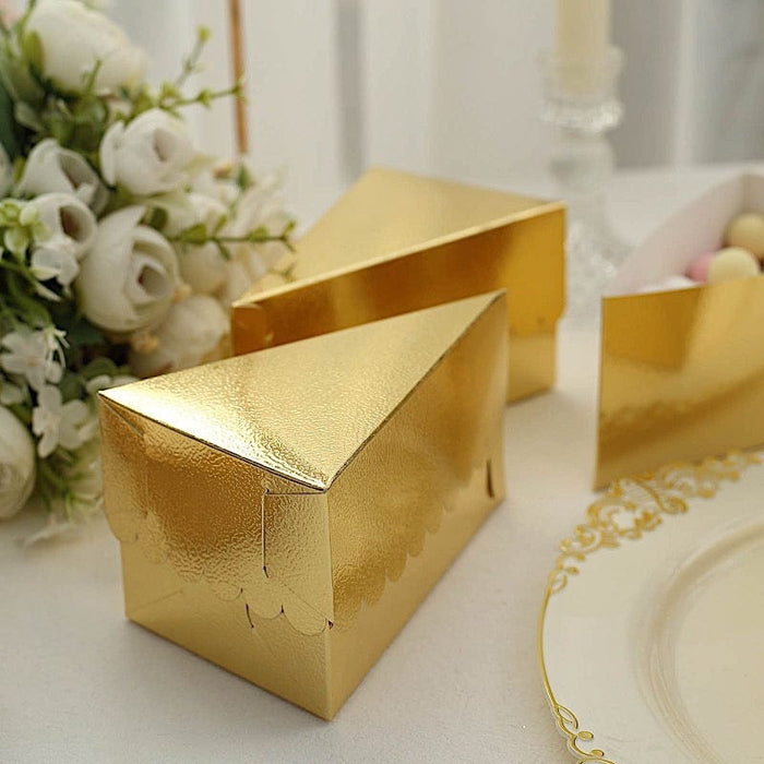 10 Triangle 5" x 3" Cake Slice Paper Boxes with Scalloped Top