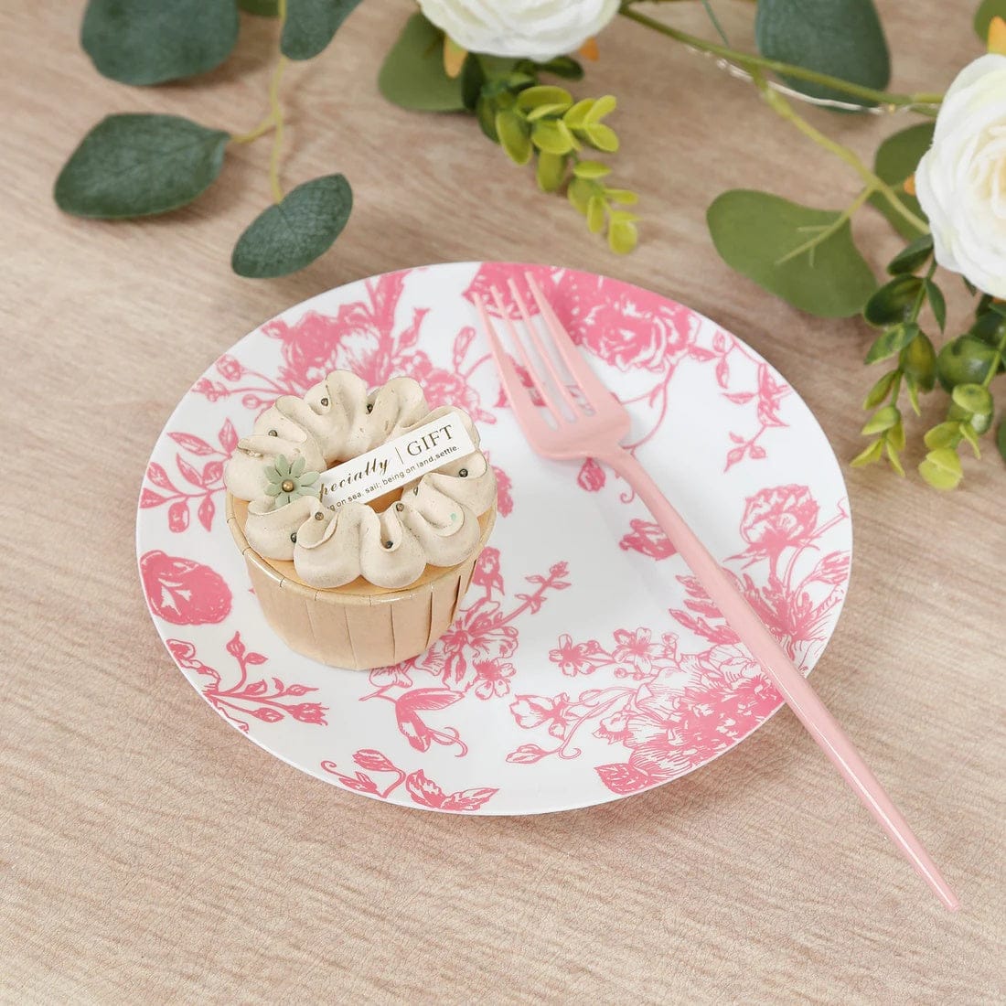 10 White Round Plastic Salad and Dinner Plates French Toile Design - Disposable Tableware