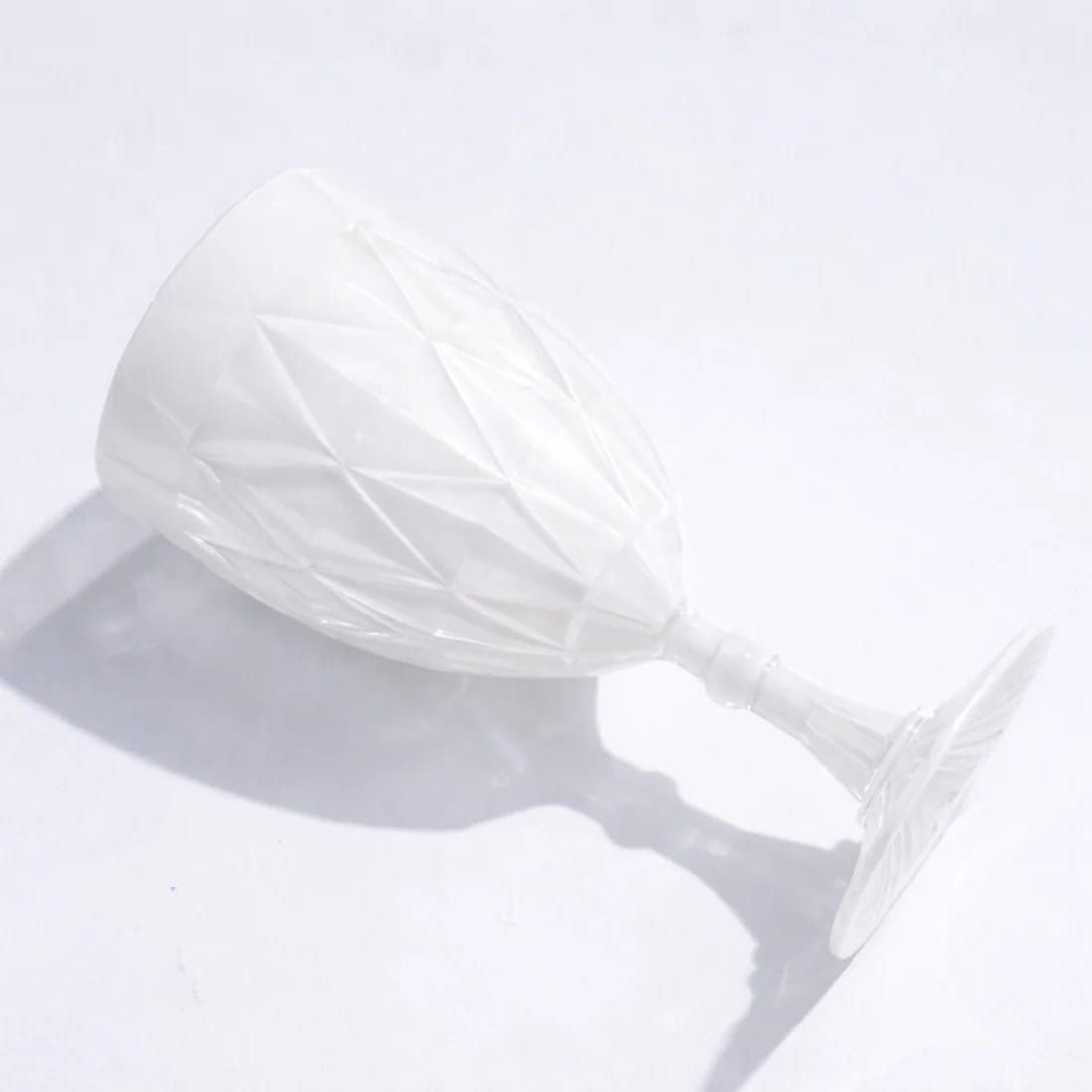 12 Diamond Cut 11oz Vintage Goblets Plastic Wine Glasses