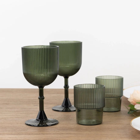 12 Plastic Wine Glasses Vintage Ribbed Pattern