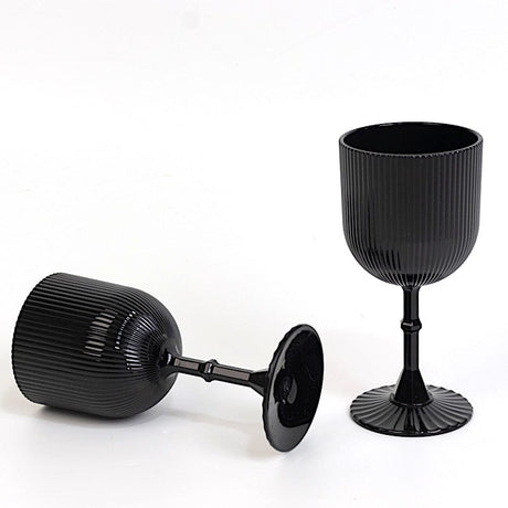 12 Plastic Wine Glasses Vintage Ribbed Pattern