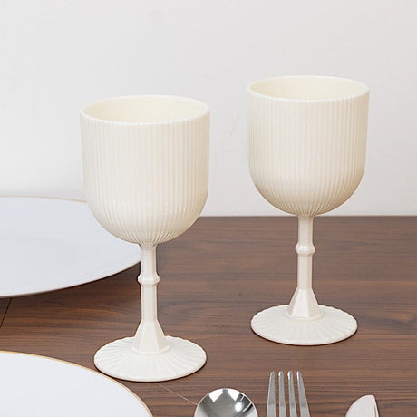 12 Plastic Wine Glasses Vintage Ribbed Pattern