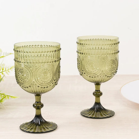 12 Shatterproof 15oz Plastic Wine Glasses with Embossed Floral Pattern