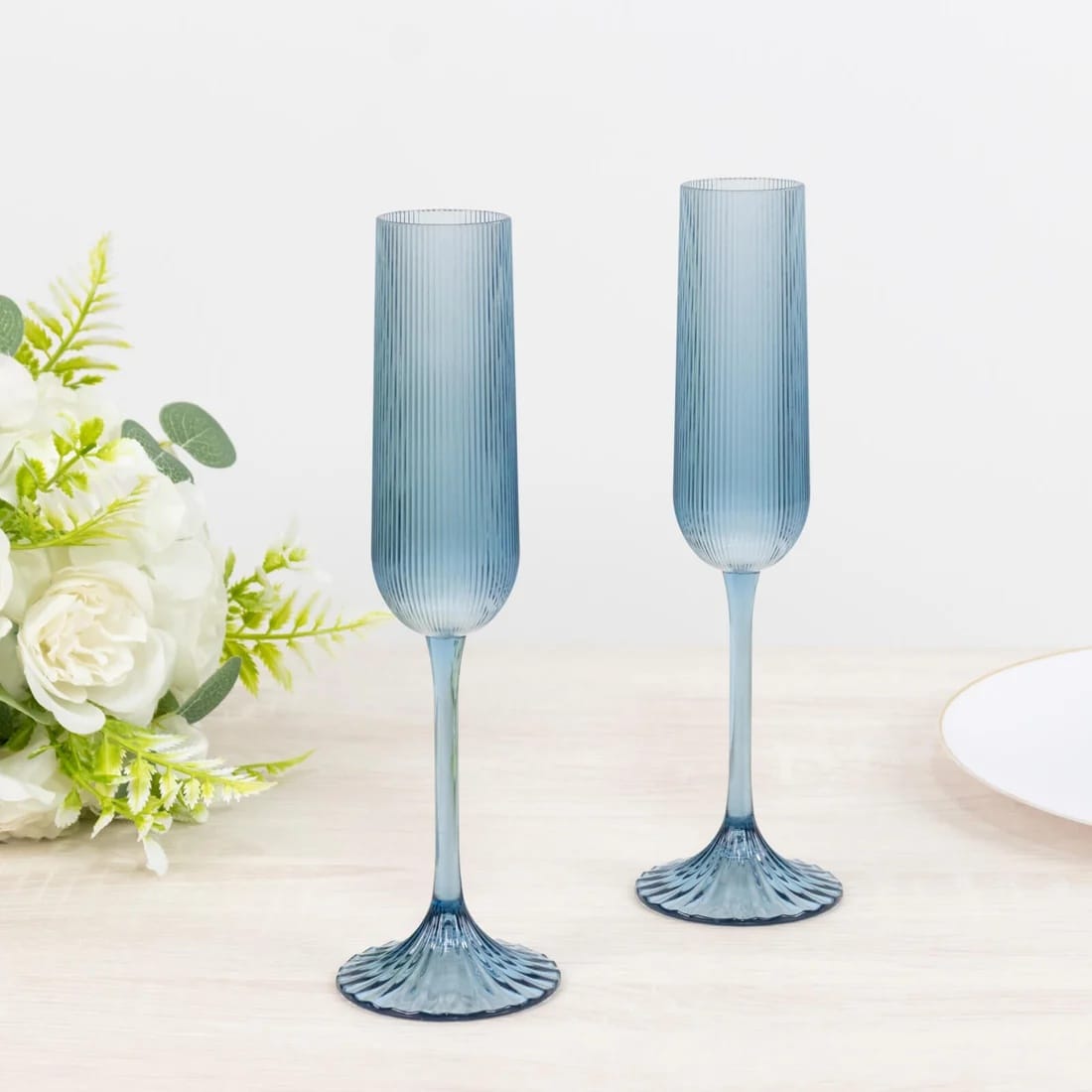 12 Vintage 4 oz Plastic Champagne Flutes Ribbed Disposable Glasses