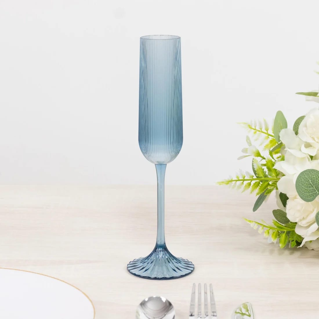 12 Vintage 4 oz Plastic Champagne Flutes Ribbed Disposable Glasses
