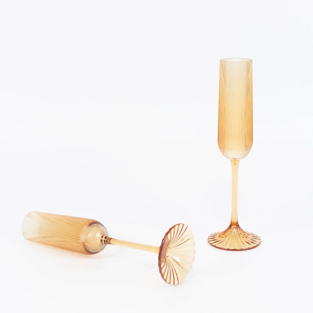 12 Vintage 4 oz Plastic Champagne Flutes Ribbed Disposable Glasses