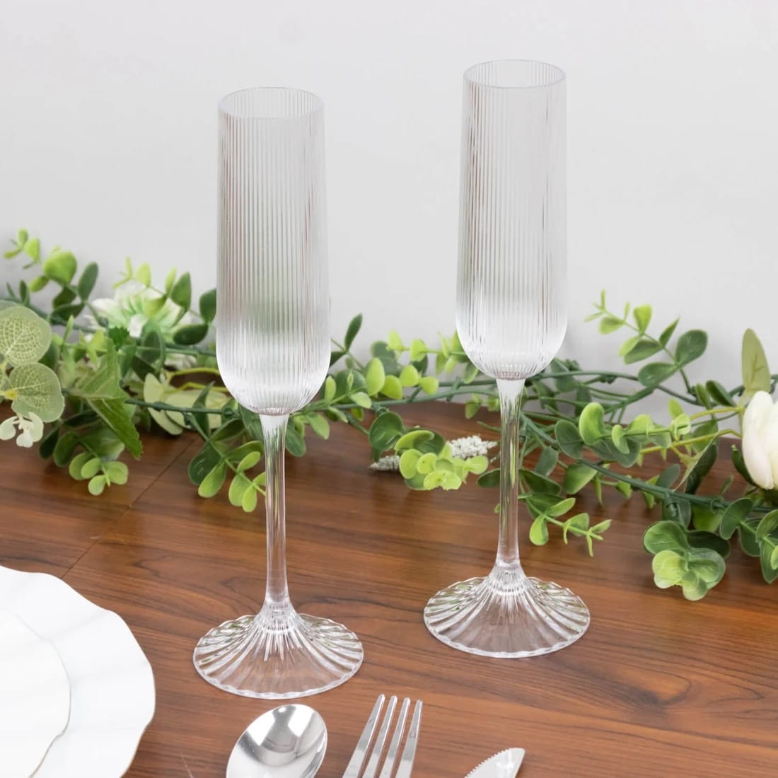 12 Vintage 4 oz Plastic Champagne Flutes Ribbed Disposable Glasses