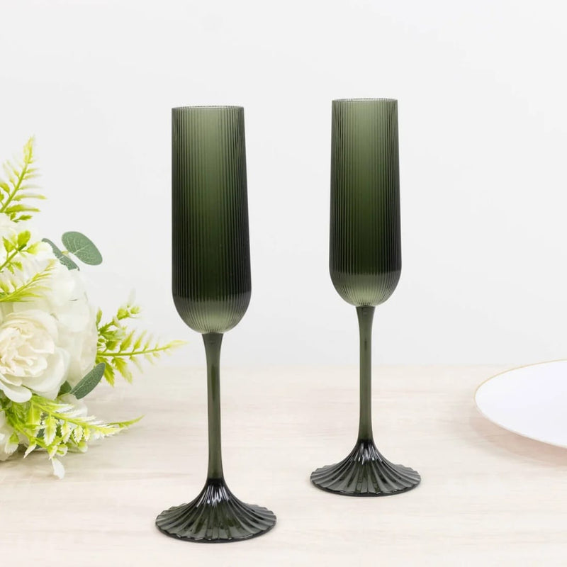12 Vintage 4 oz Plastic Champagne Flutes Ribbed Disposable Glasses