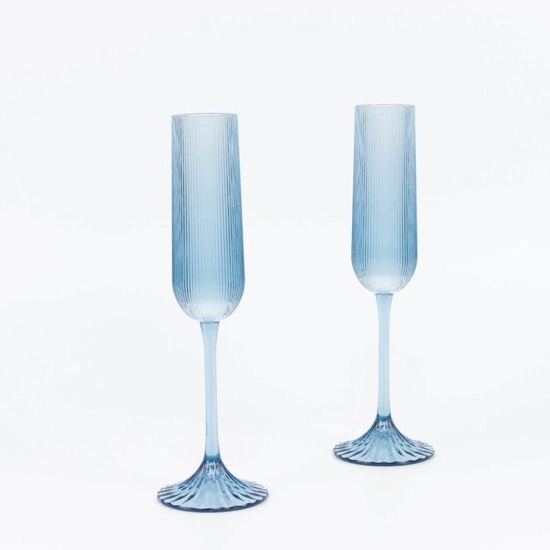12 Vintage 4 oz Plastic Champagne Flutes Ribbed Disposable Glasses DSP_CUCP008_5_086