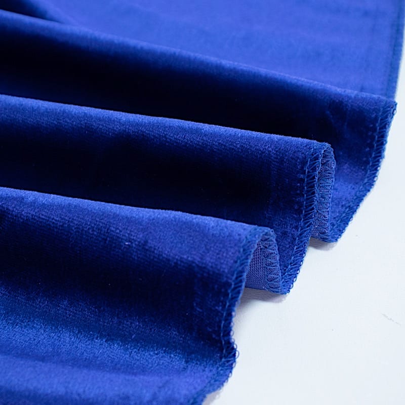 132" Round Premium Velvet Tablecloth