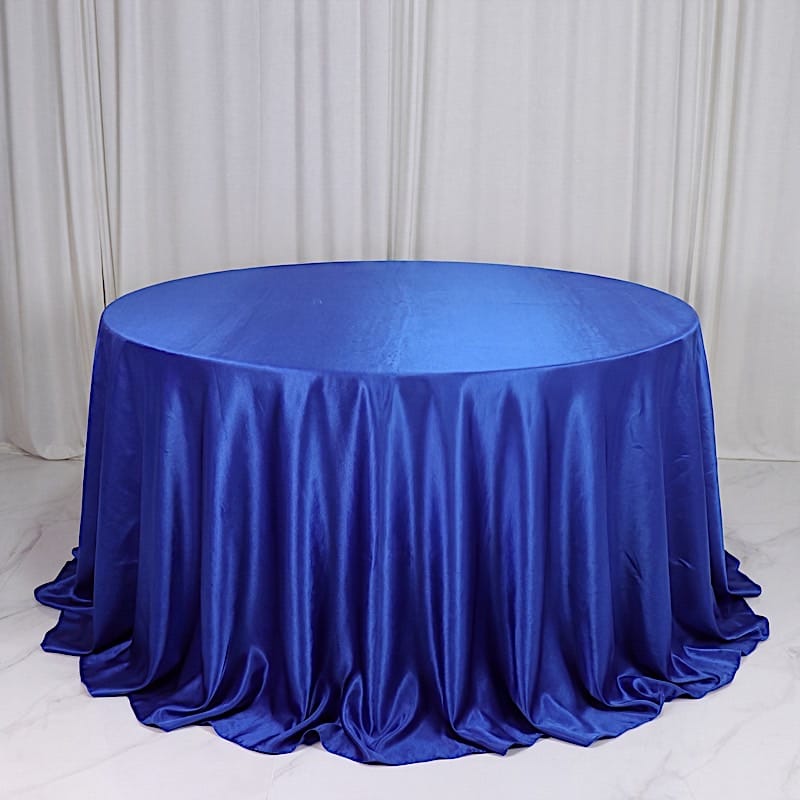 132" Round Premium Velvet Tablecloth