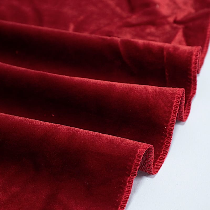 132" Round Premium Velvet Tablecloth