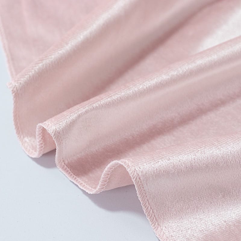 132" Round Premium Velvet Tablecloth