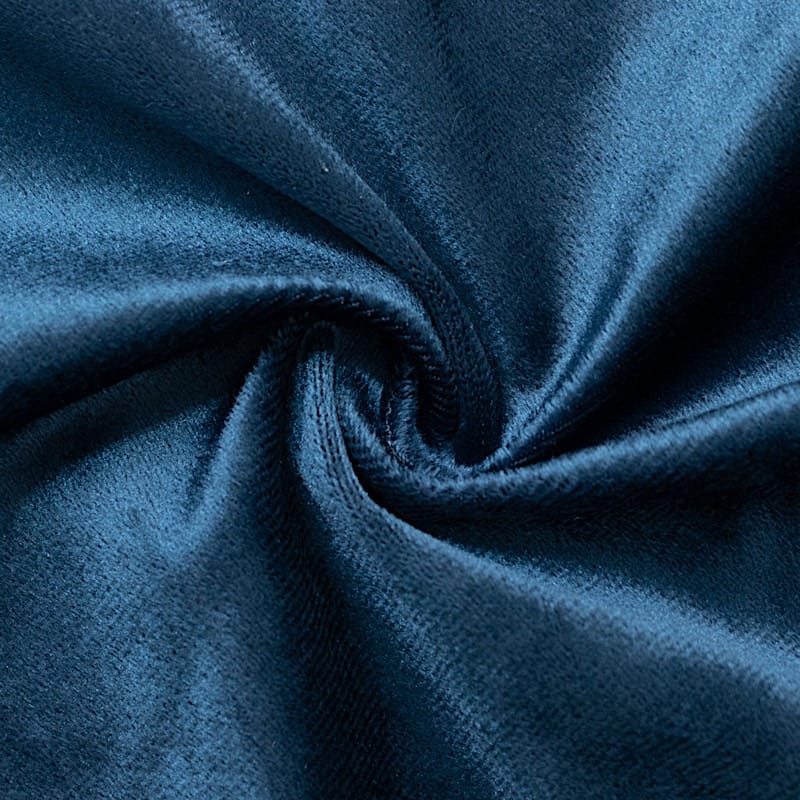 132" Round Premium Velvet Tablecloth