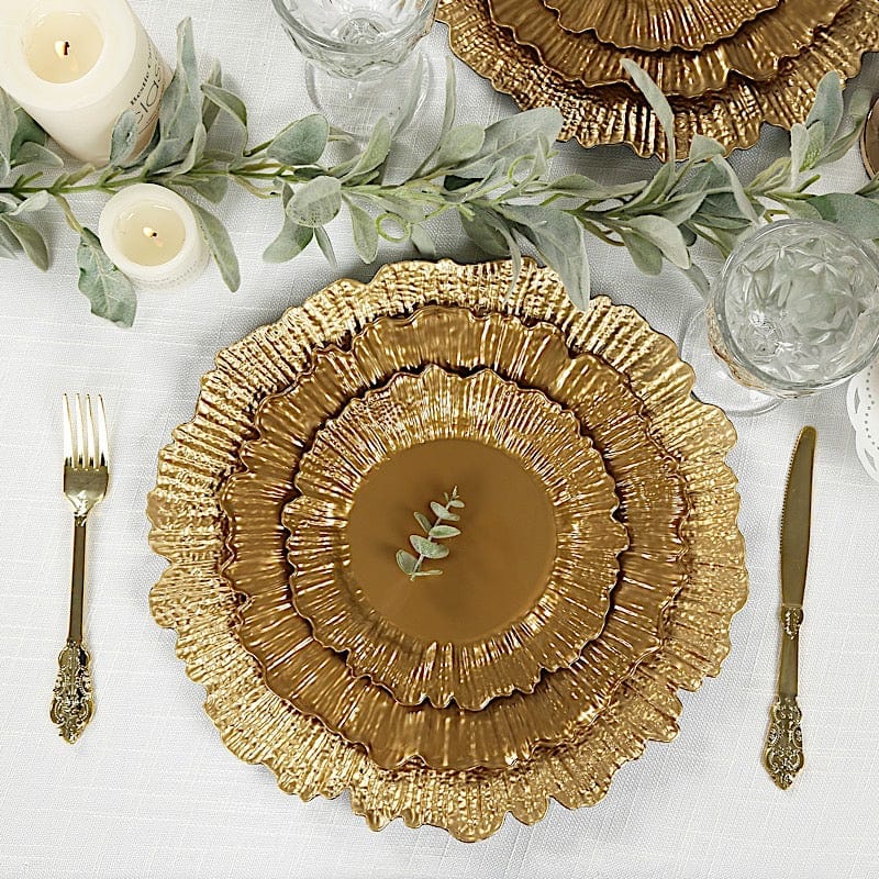 20 pcs 10" wide Plastic  Plates with Reef Desig - Disposable Tableware