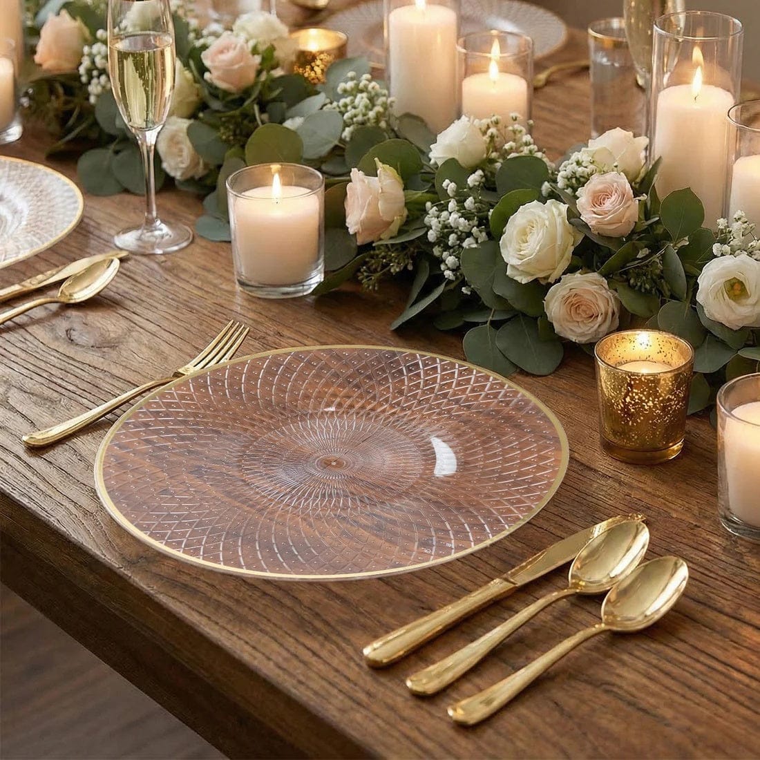 20 Round Plastic Salad Dinner Plates with Diamond Cut Pattern and Gold Rim