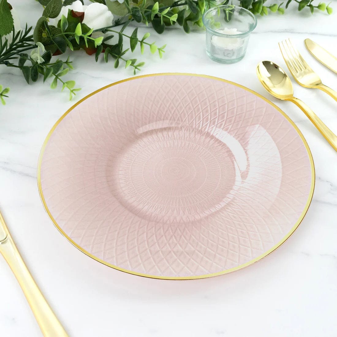 20 Round Plastic Salad Dinner Plates with Diamond Cut Pattern and Gold Rim