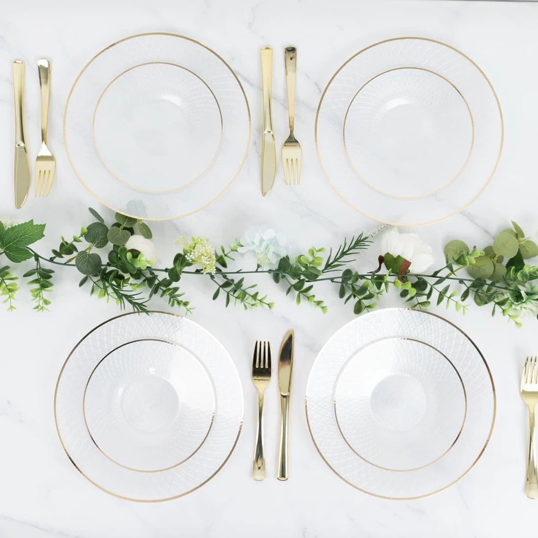 20 Round Plastic Salad Dinner Plates with Diamond Cut Pattern and Gold Rim