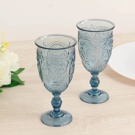 24 Transparent 10 oz Retro Embossed Plastic Wine Glasses
