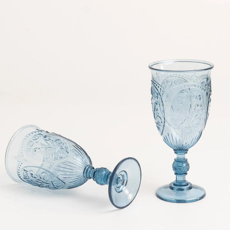 24 Transparent 10 oz Retro Embossed Plastic Wine Glasses