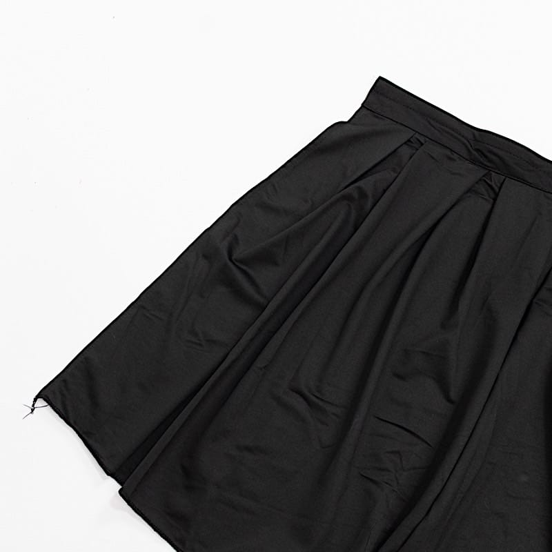 24"x 20 ft  Portable Wrinkle-Free Shirred Pleated Stag Table Skirt SKT_SCUBA_STG_2420_BLK