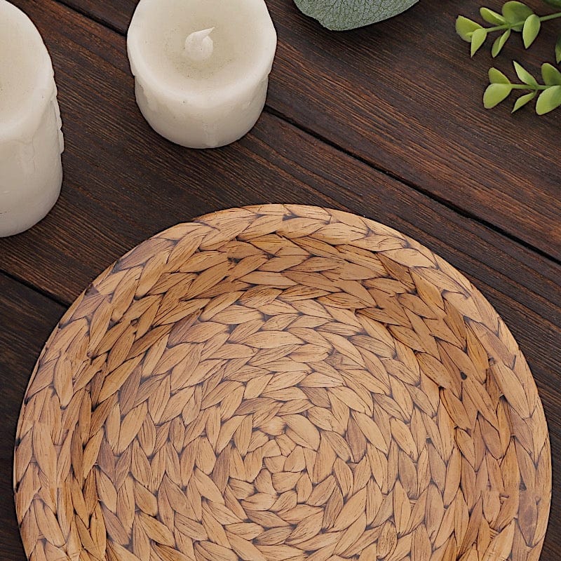 25 Natural Paper Dinner Plates with Woven Rattan Print