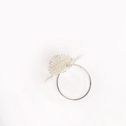 4 Metal 2" Elegant Daisy Flower Napkin Rings - Silver NAP_RING40_SILV