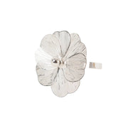 4 Metal Jasmine Flower Napkin Rings with Pearl Center NAP_RING_MET004_SILV