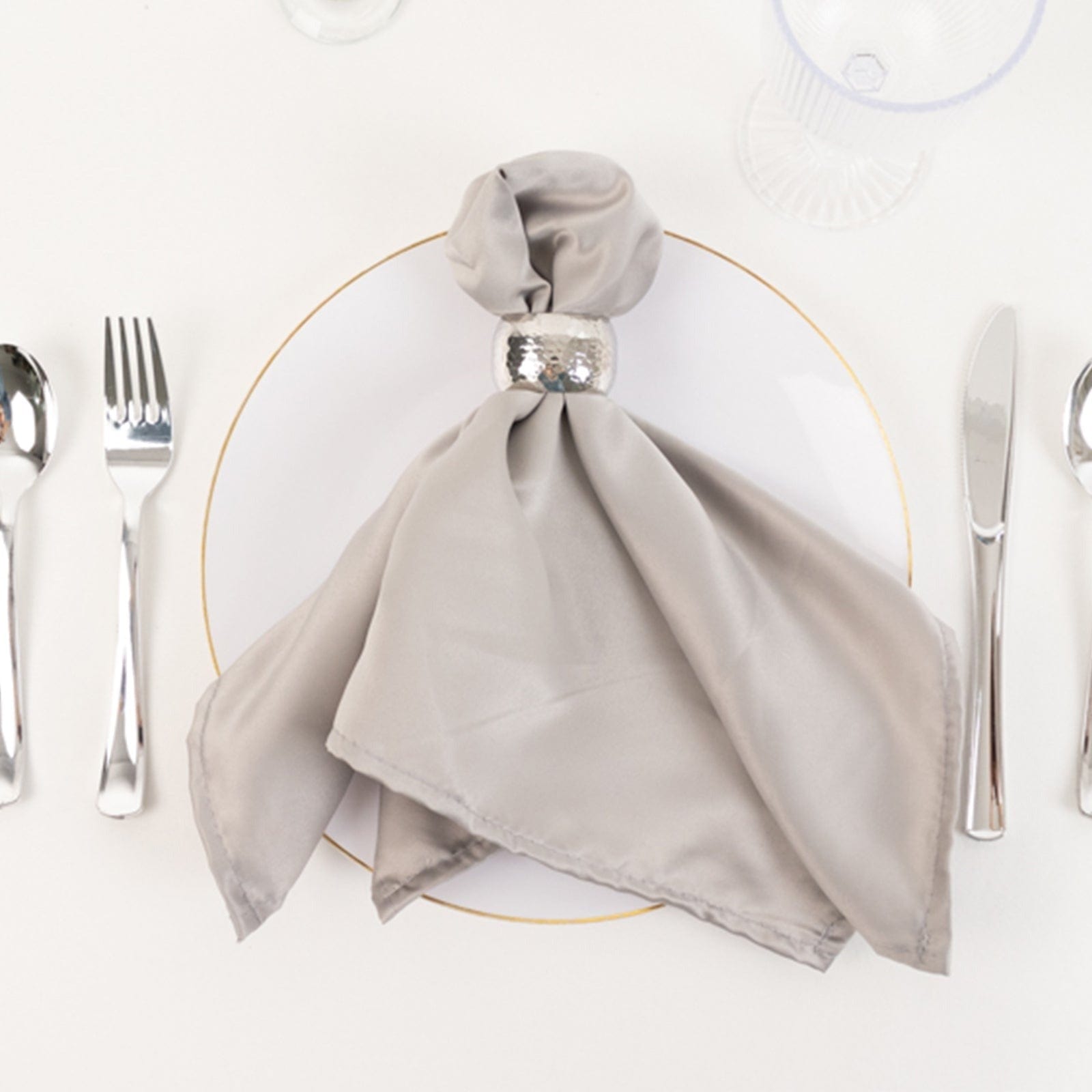 5 Lamour Satin Napkins
