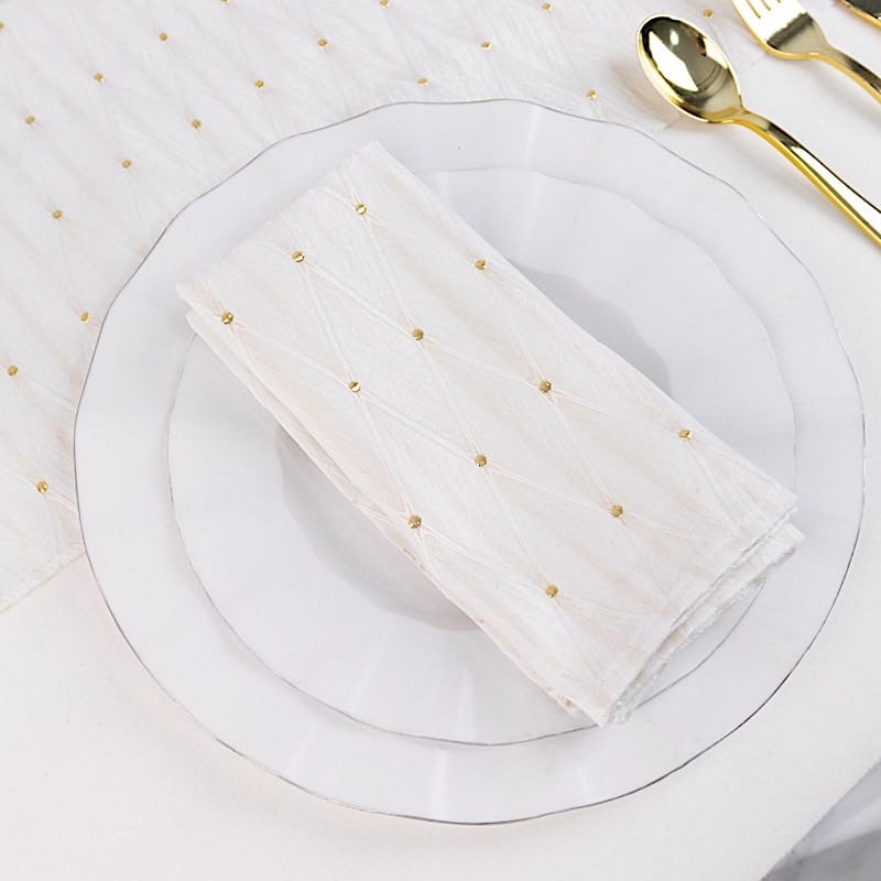 5 Pack 17" x 17" Jacquard Cloth Napkins Diamond Trellis with Gold Accent Dots