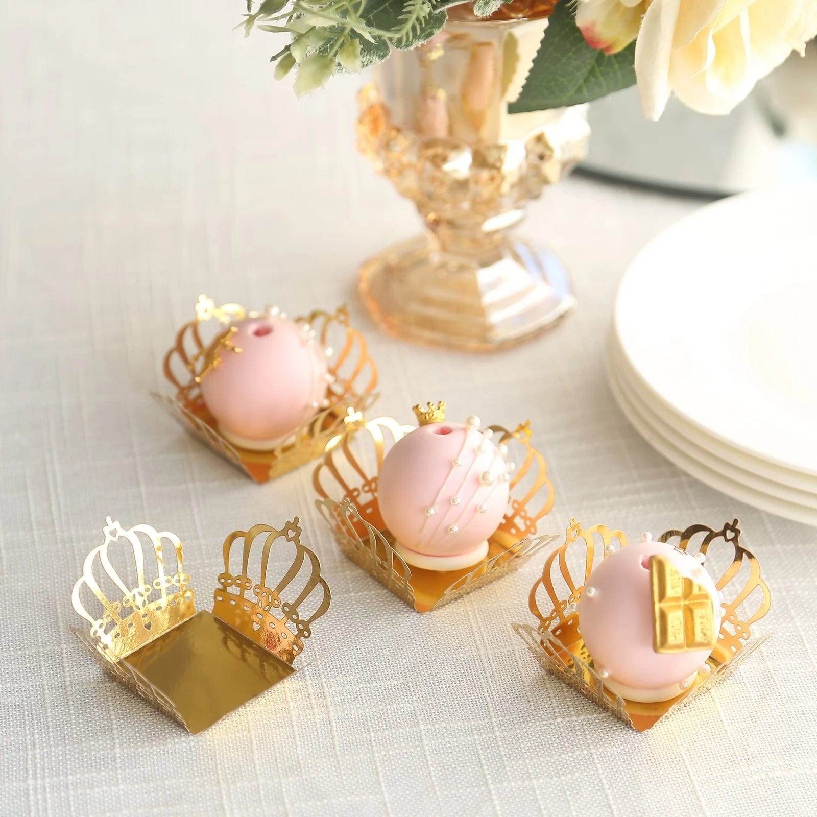 50 Mini Metallic Crown Truffle Cup Dessert Liners - Gold CAKE_WRAP_PAP06_GOLD