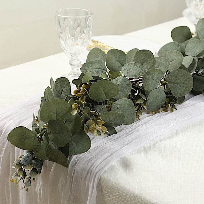 6.5 ft Eucalyptus Garland with Boxwood Leaf and Battery Operated LED Lights - Green LEDSTR_ARTI_GLND_GRN002_A