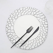 6 Plastic 13" Irregular Round Charger Plates with Giraffe Pattern Rim