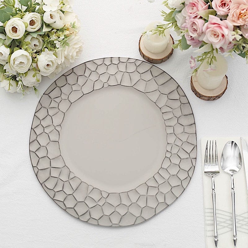 6 Plastic 13" Irregular Round Charger Plates with Giraffe Pattern Rim