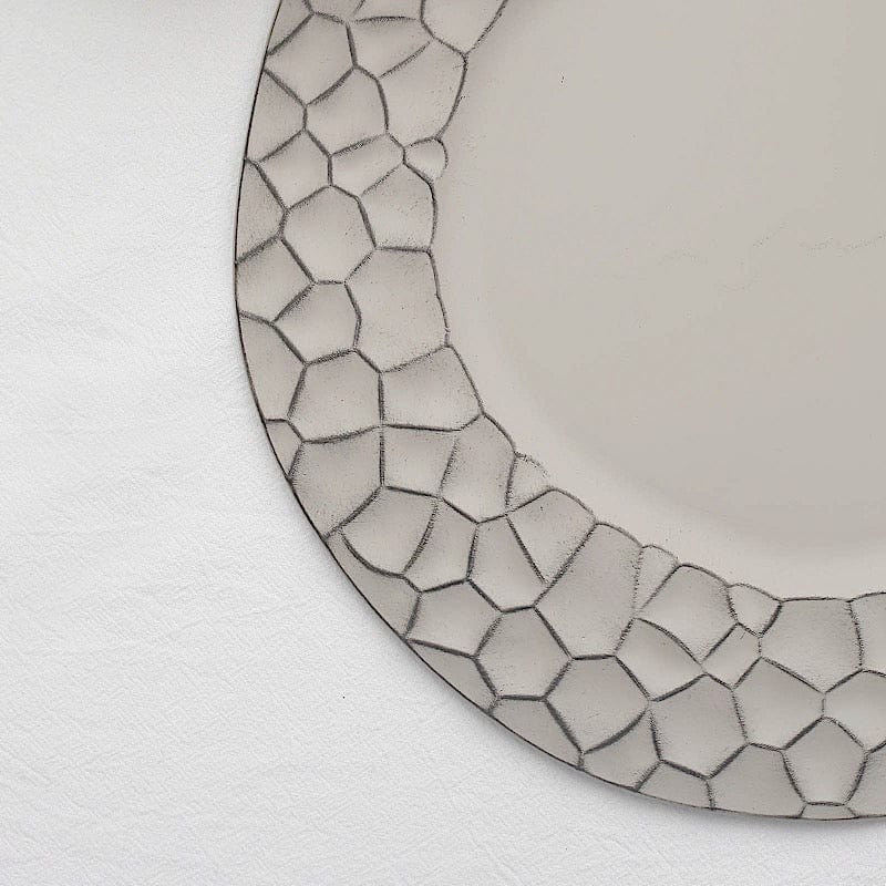 6 Plastic 13" Irregular Round Charger Plates with Giraffe Pattern Rim