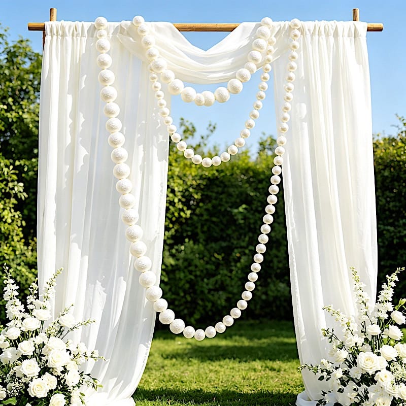 7.5 ft Foam Garland with 40 Pearls - White BKDP_DECOR_PRL_6CM_WHT