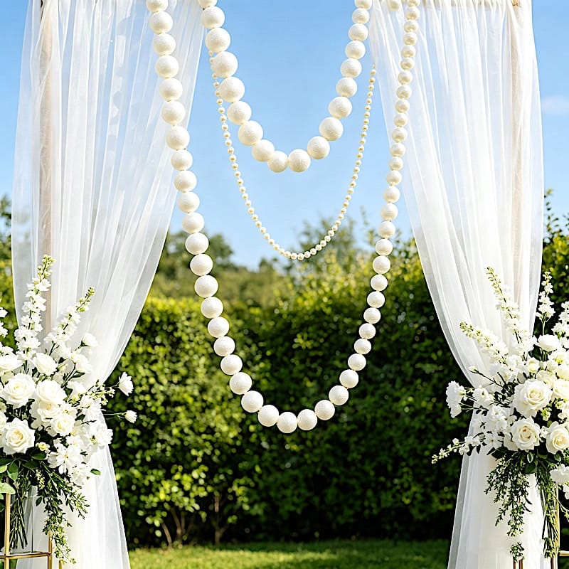 7.5 ft Foam Garland with Pearls - White BKDP_DECOR_PRL_4CM_WHT