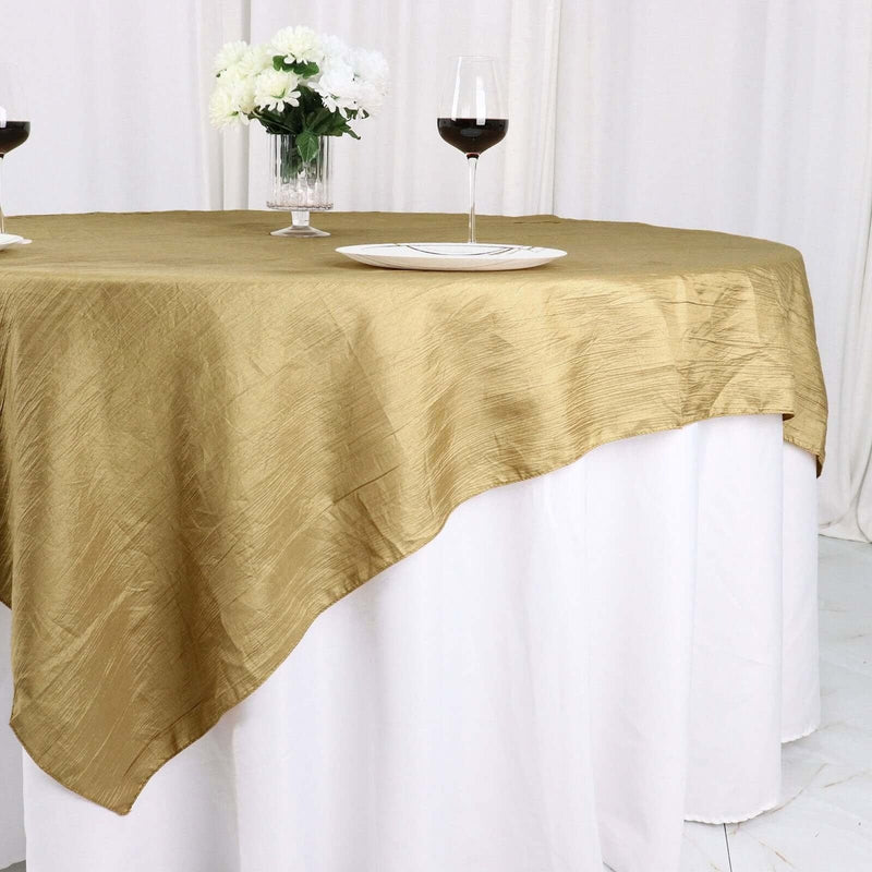72" x 72" Accordion Crinkled Taffeta Square Table Overlay