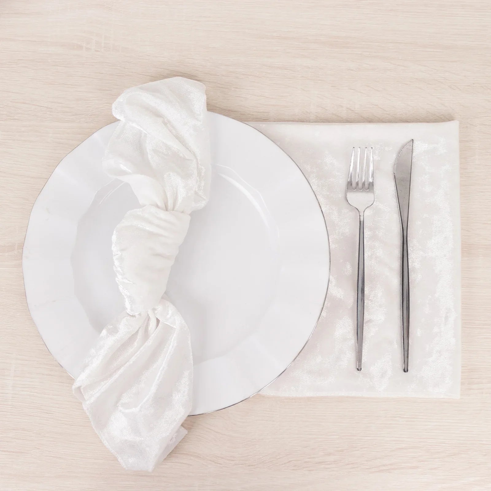 5 Premium 20" x 20" Crushed Velvet Dinner Table Napkins