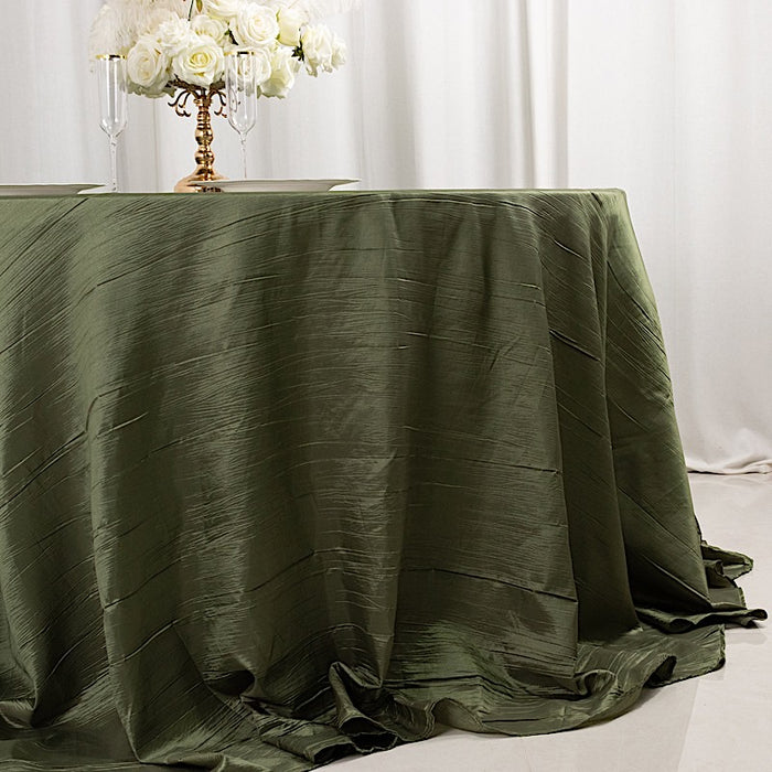 132" Accordion Crinkled Taffeta Round Tablecloth